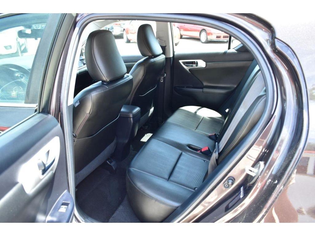 Lexus CT 200h Premium 2011