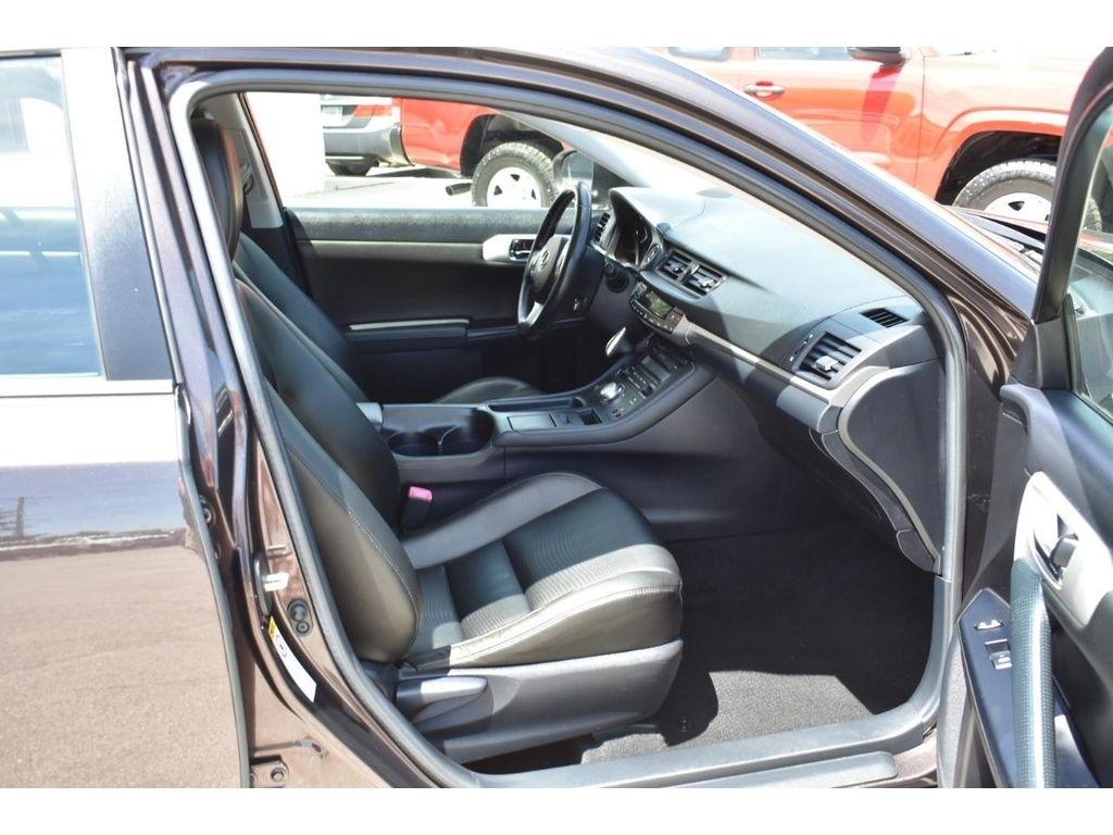 Lexus CT 200h Premium 2011