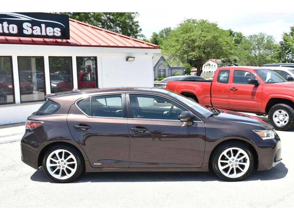 Lexus CT 200h Premium 2011