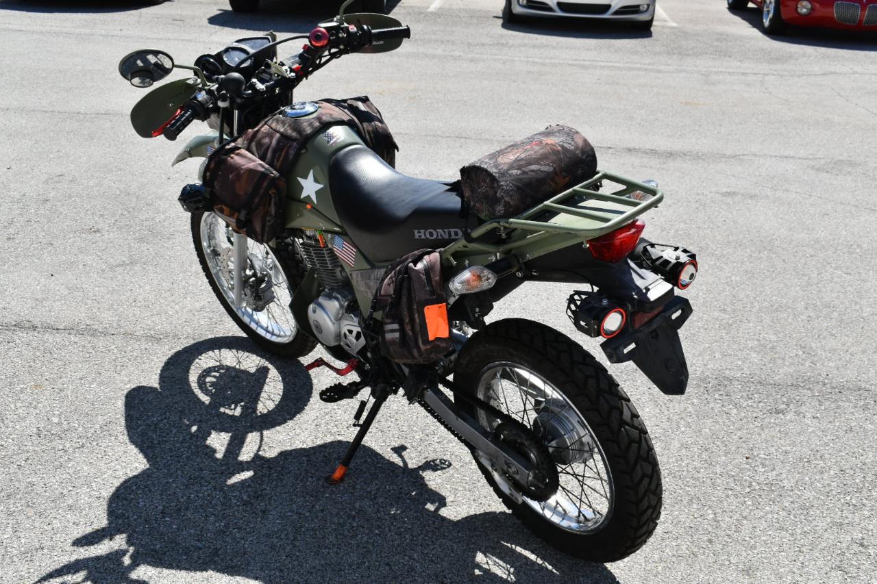 Honda XR150L  2023