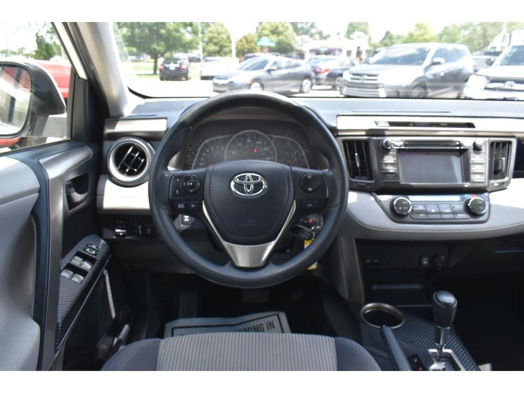 Toyota RAV4 XLE AWD 2013
