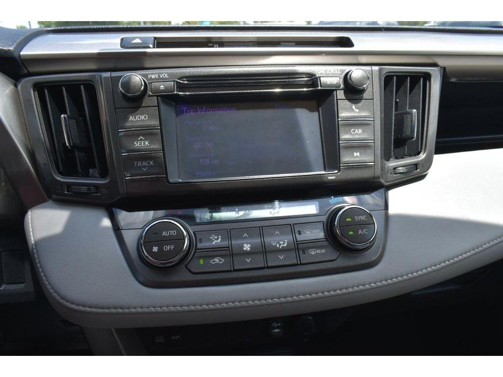 Toyota RAV4 XLE AWD 2013