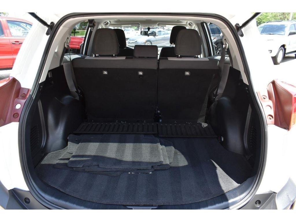 Toyota RAV4 XLE AWD 2013