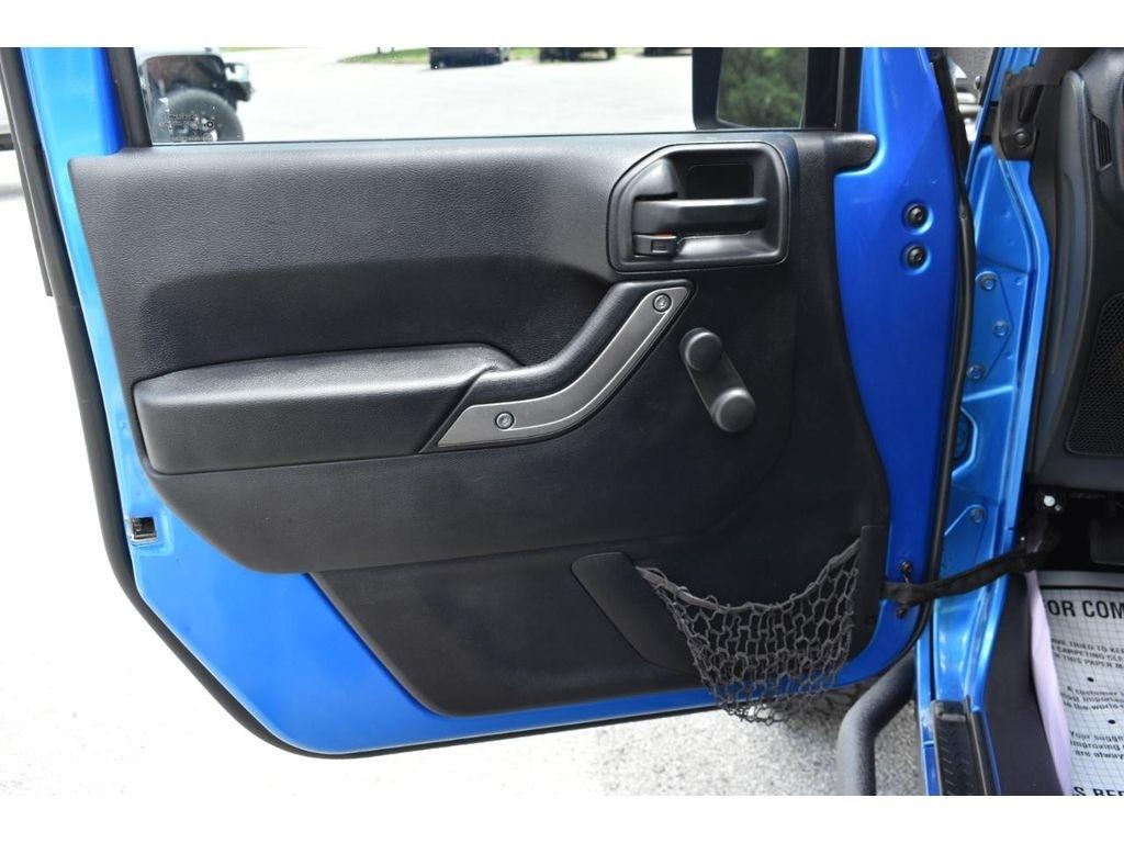 Jeep Wrangler Unlimited Sport 4WD 2015