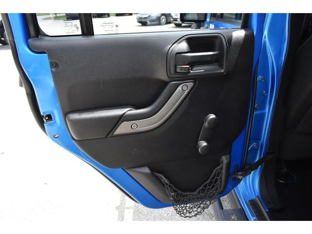 Jeep Wrangler Unlimited Sport 4WD 2015