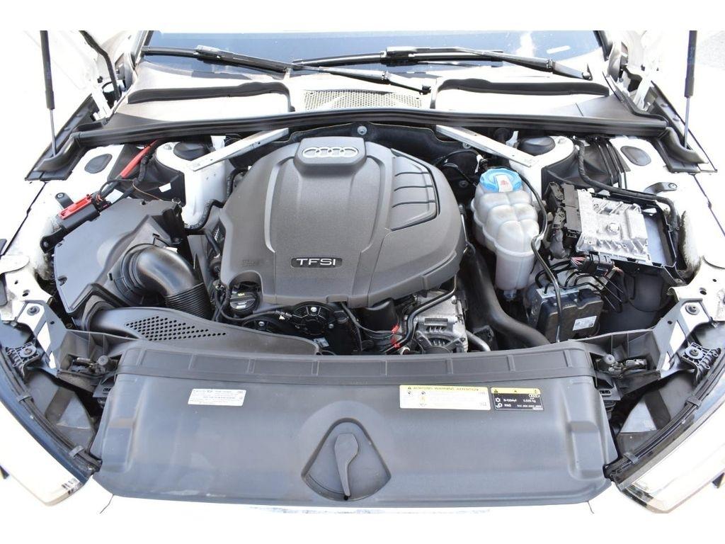 Audi A4 2.0 TFSI Premium quattro 7A 2019