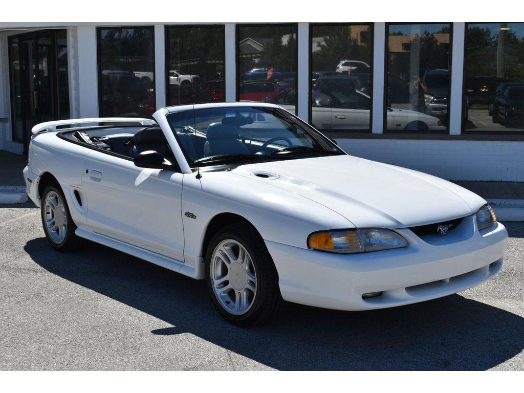 Ford Mustang GT convertible 1996