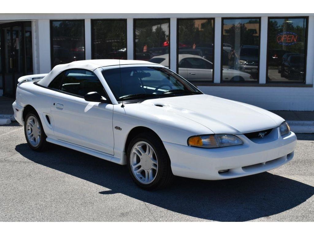 Ford Mustang GT convertible 1996