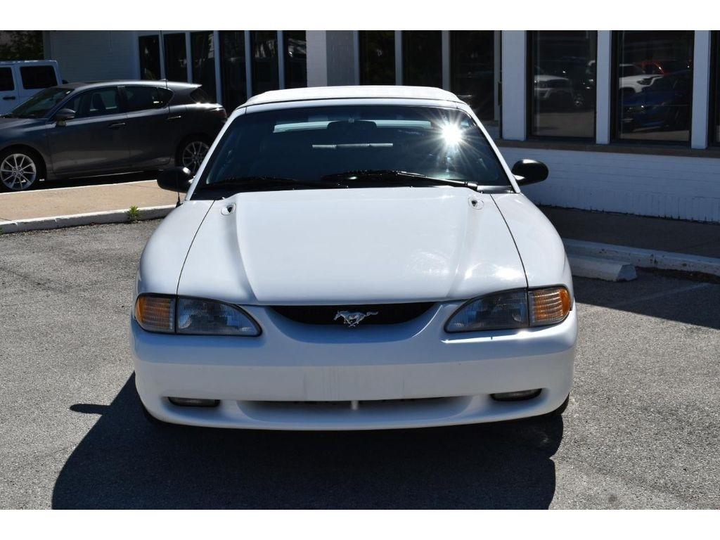Ford Mustang GT convertible 1996