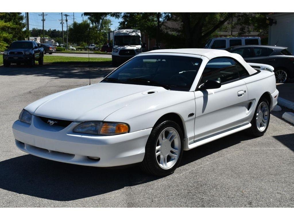 Ford Mustang GT convertible 1996