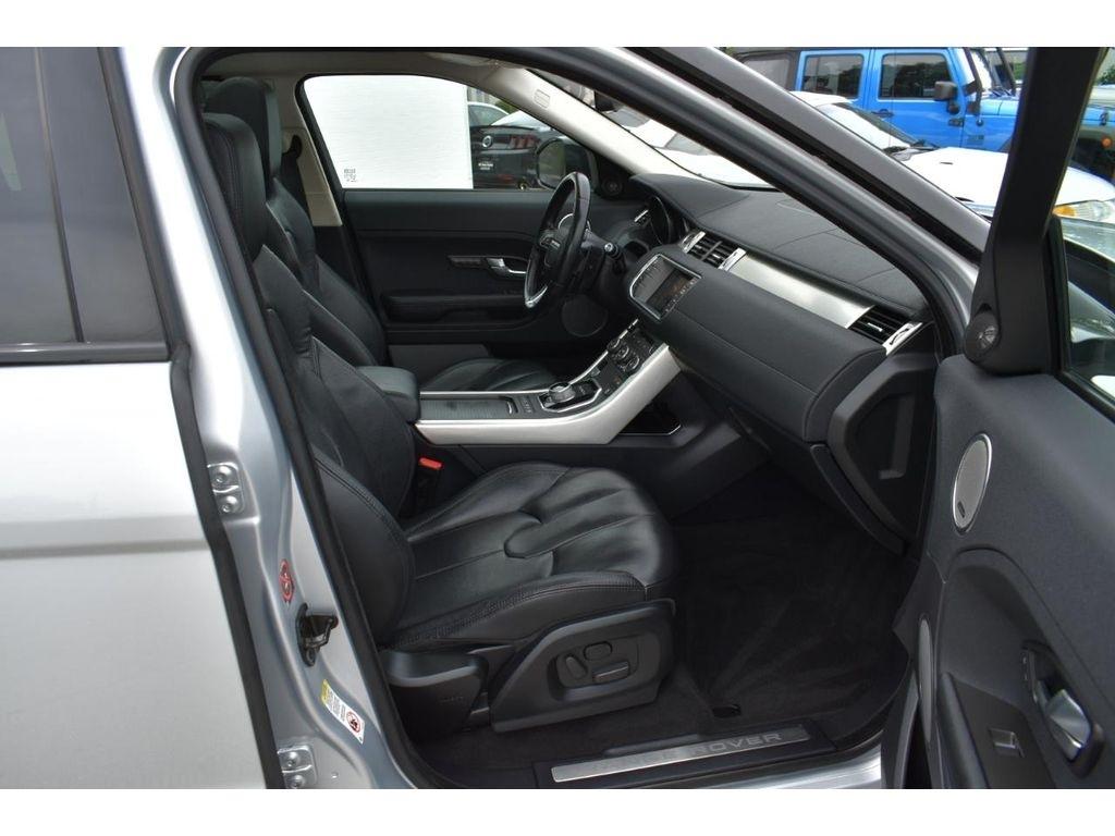 Land Rover Range Rover Evoque Pure Premium 5-Door 2015