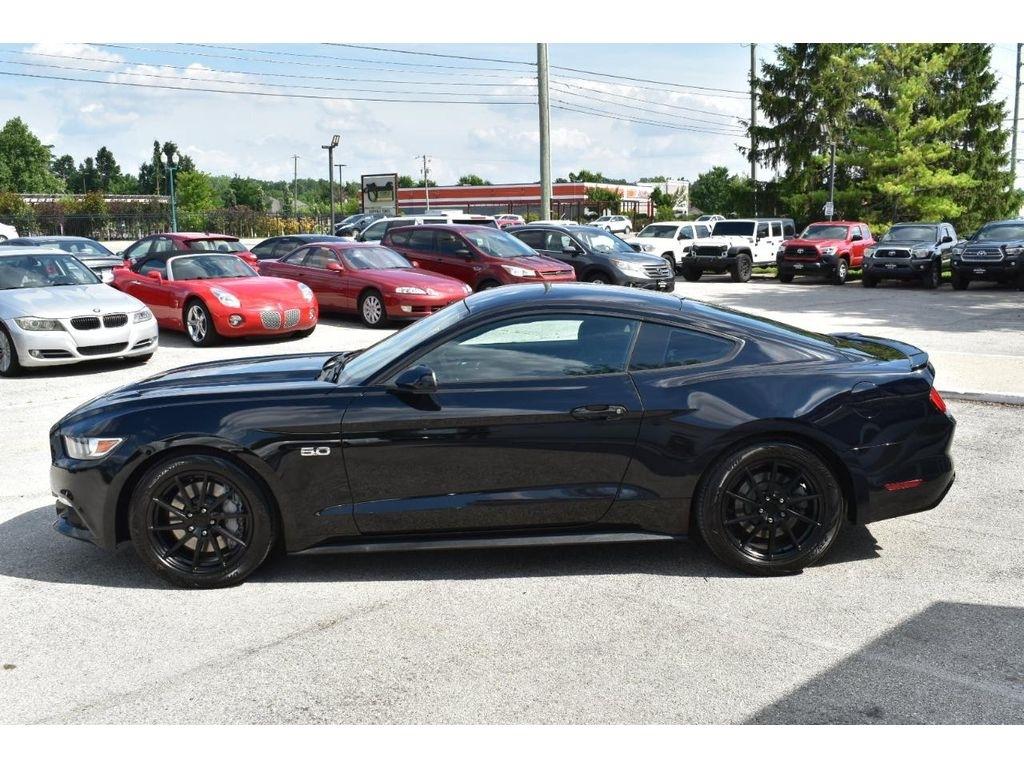 Ford Mustang GT Coupe 2017