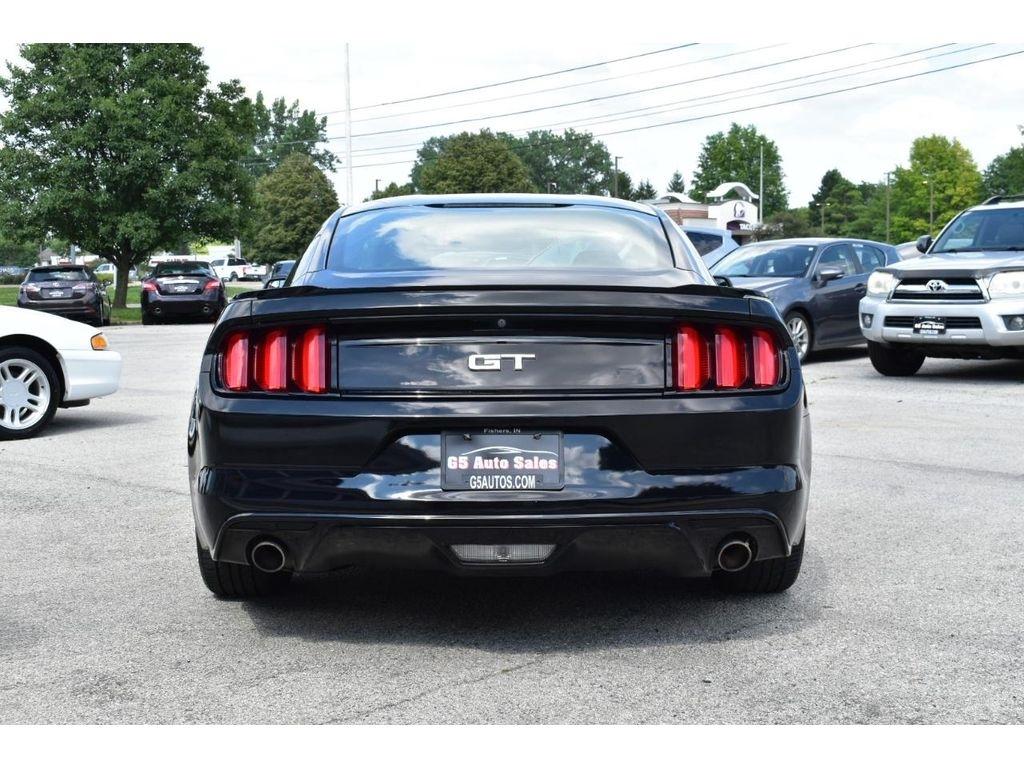 Ford Mustang GT Coupe 2017