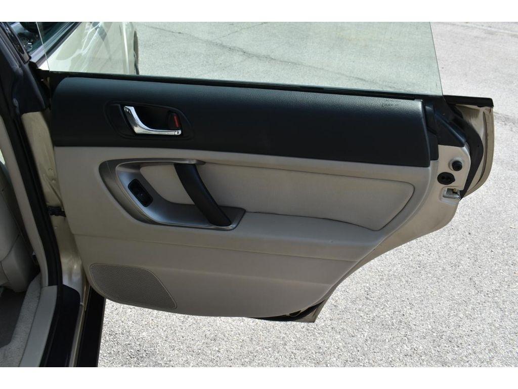 Subaru Outback  2008