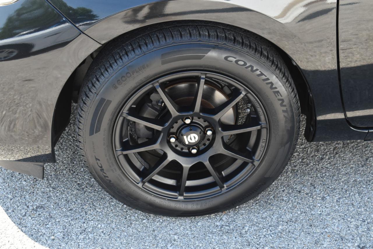 Toyota Prius c Three 2012