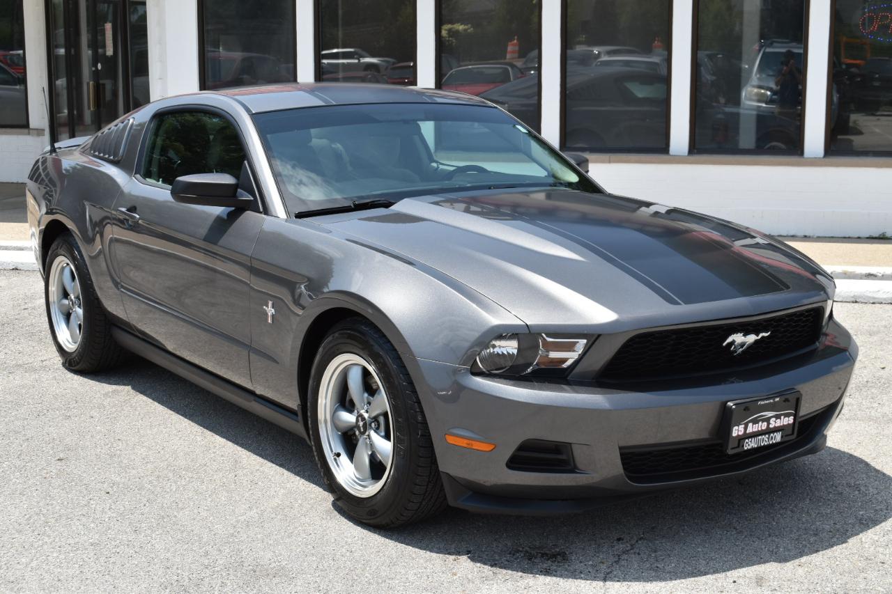 Ford Mustang V6 Coupe 2011