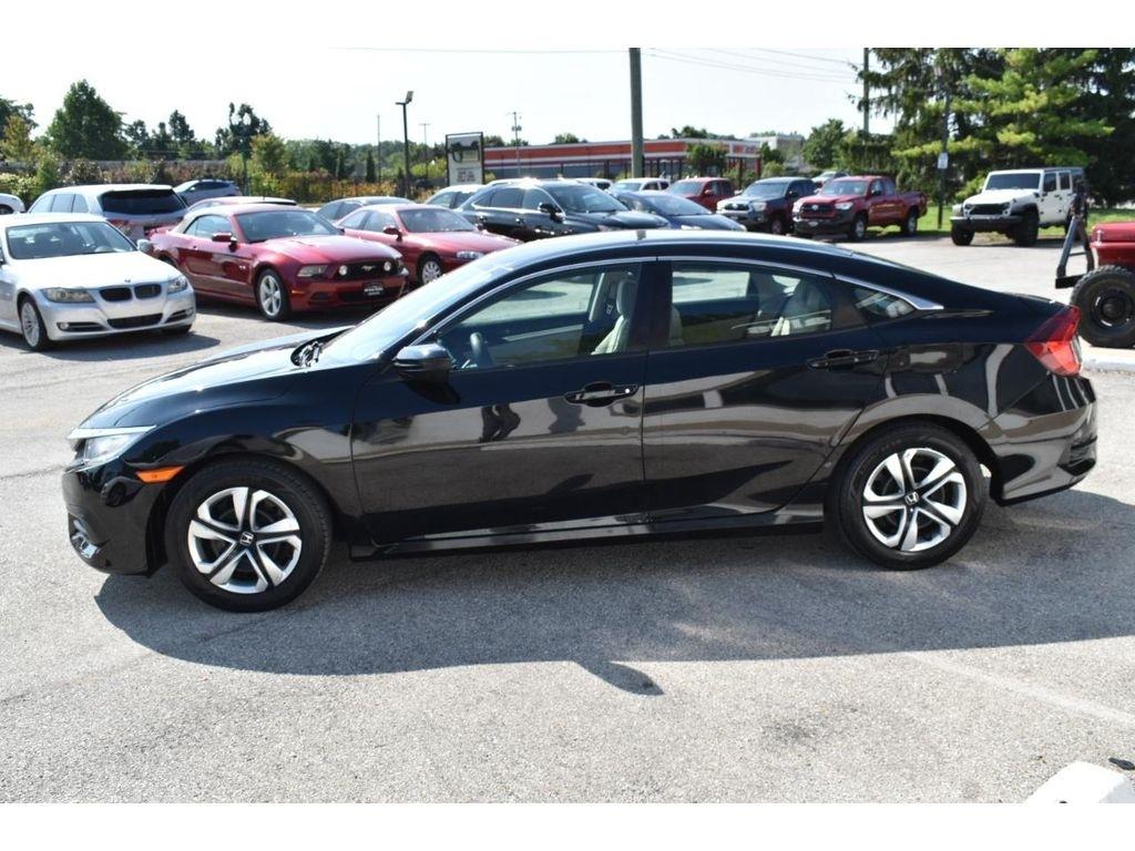 Honda Civic LX Sedan CVT 2016