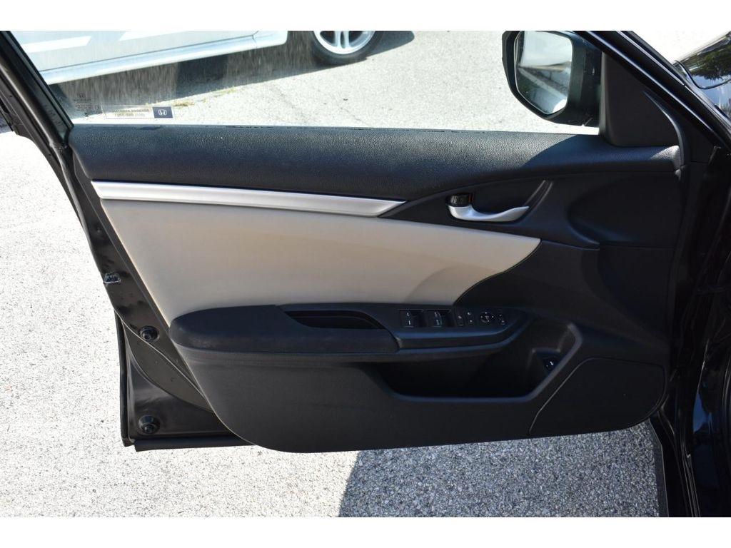 Honda Civic LX Sedan CVT 2016