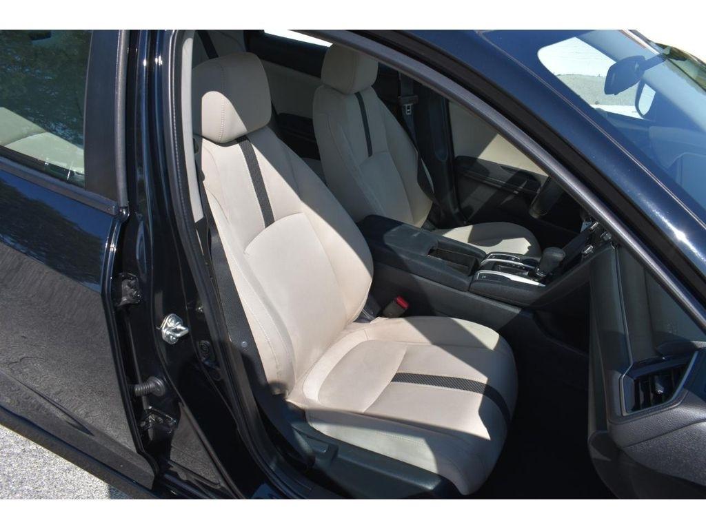 Honda Civic LX Sedan CVT 2016