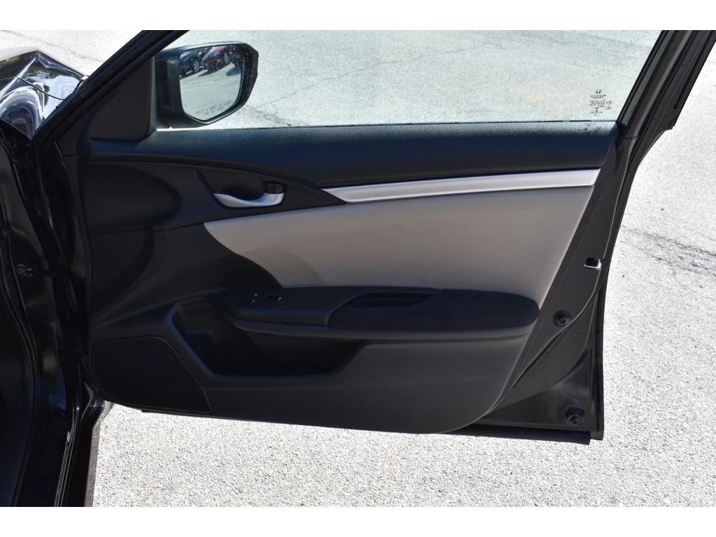 Honda Civic LX Sedan CVT 2016