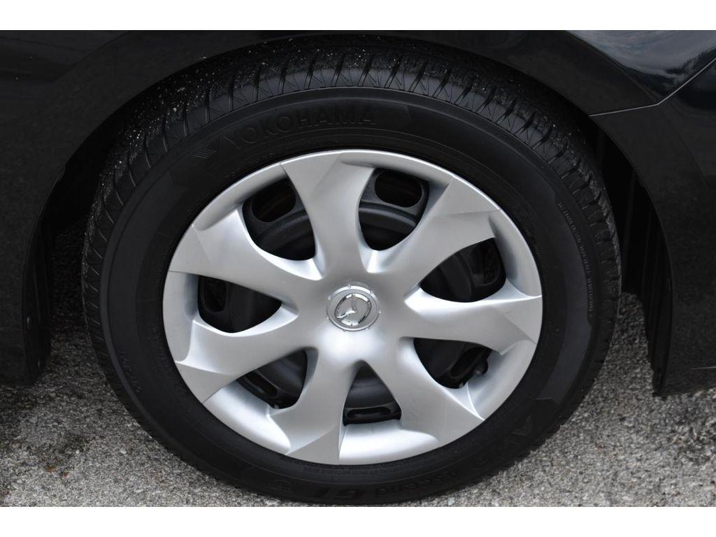 Mazda MAZDA3 i Sport MT 4-Door 2016