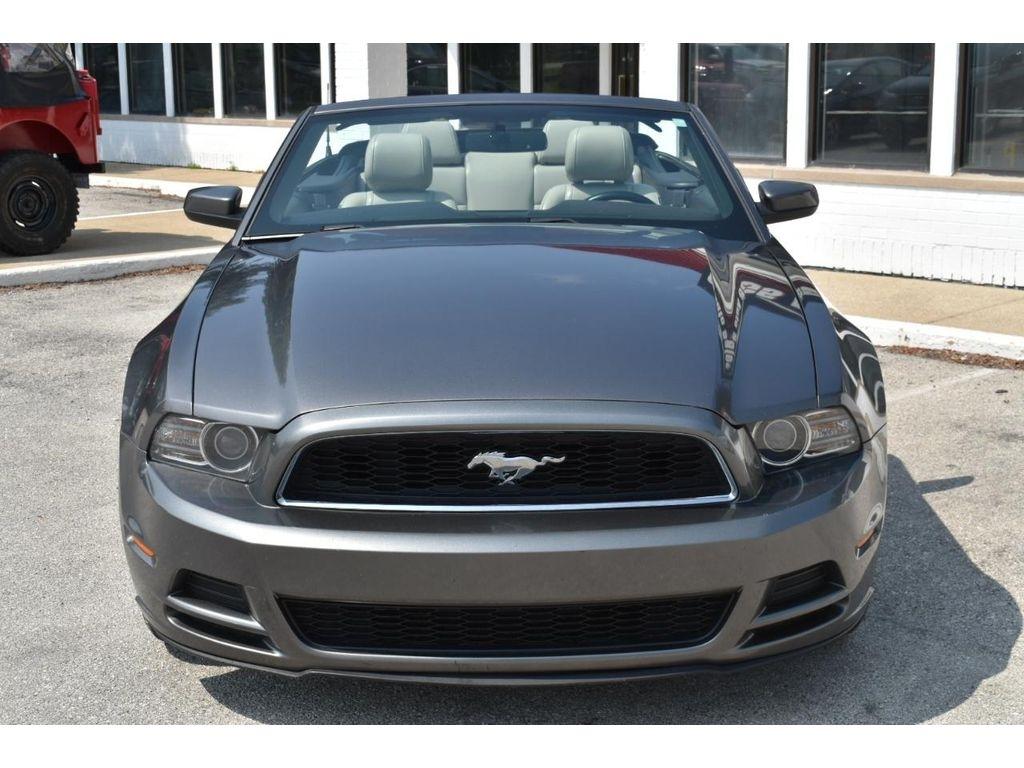 Ford Mustang V6 Premium Convertible 2014