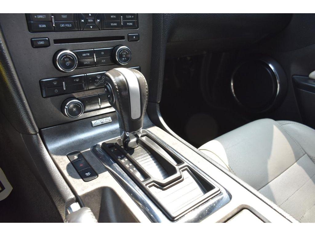 Ford Mustang V6 Premium Convertible 2014