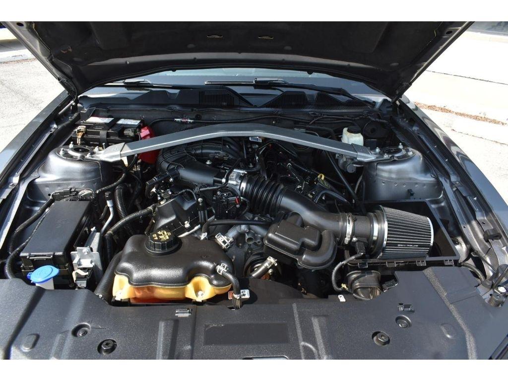 Ford Mustang V6 Premium Convertible 2014