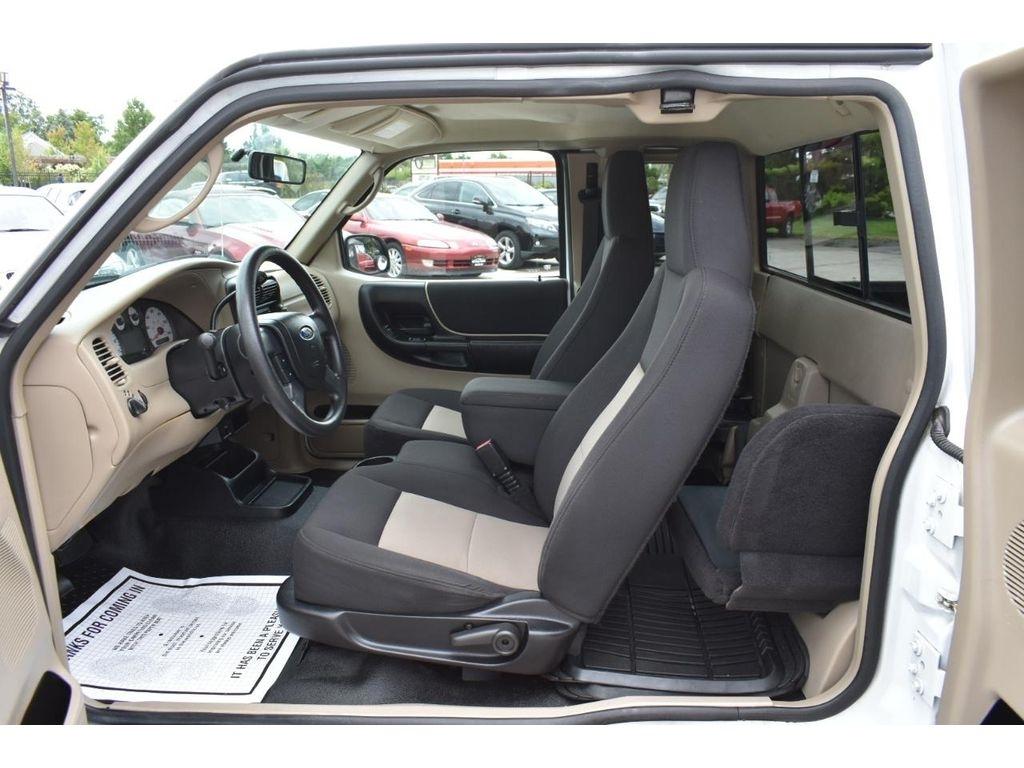 Ford Ranger XLT SuperCab 4-Door 2WD 2005