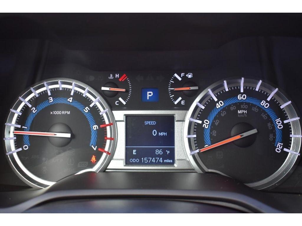 Toyota 4Runner Limited 4WD V6 2016