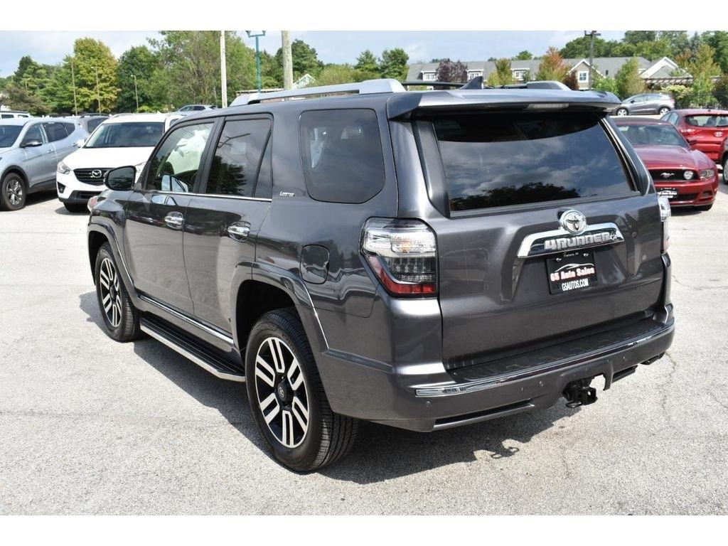 Toyota 4Runner Limited 4WD V6 2016