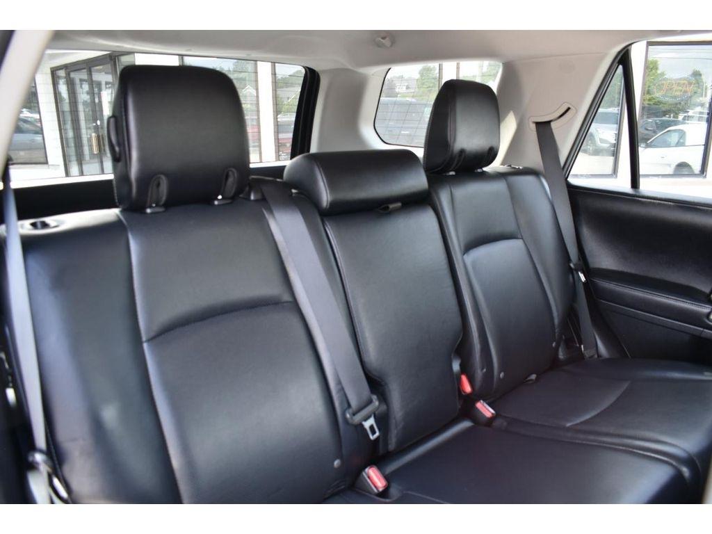 Toyota 4Runner Limited 4WD V6 2016