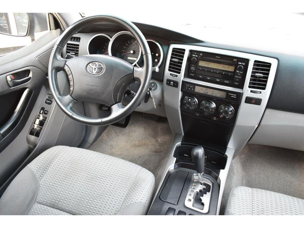 Toyota 4Runner SR5 2WD 2008