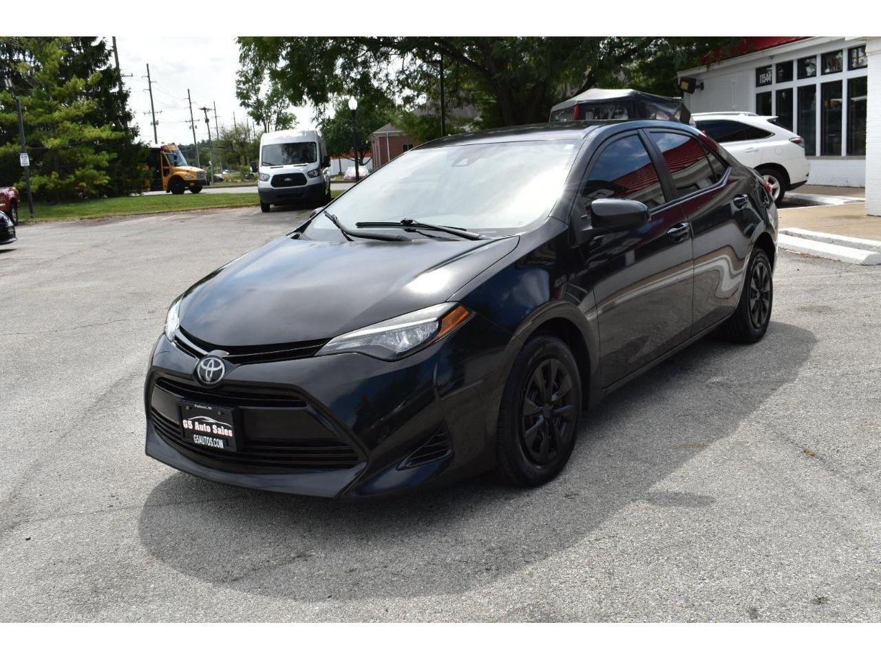 Toyota Corolla L CVT 2017