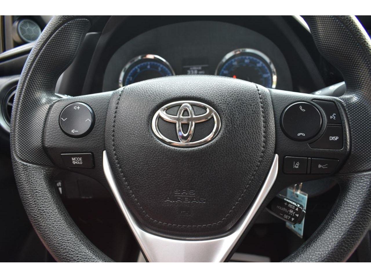 Toyota Corolla L CVT 2017