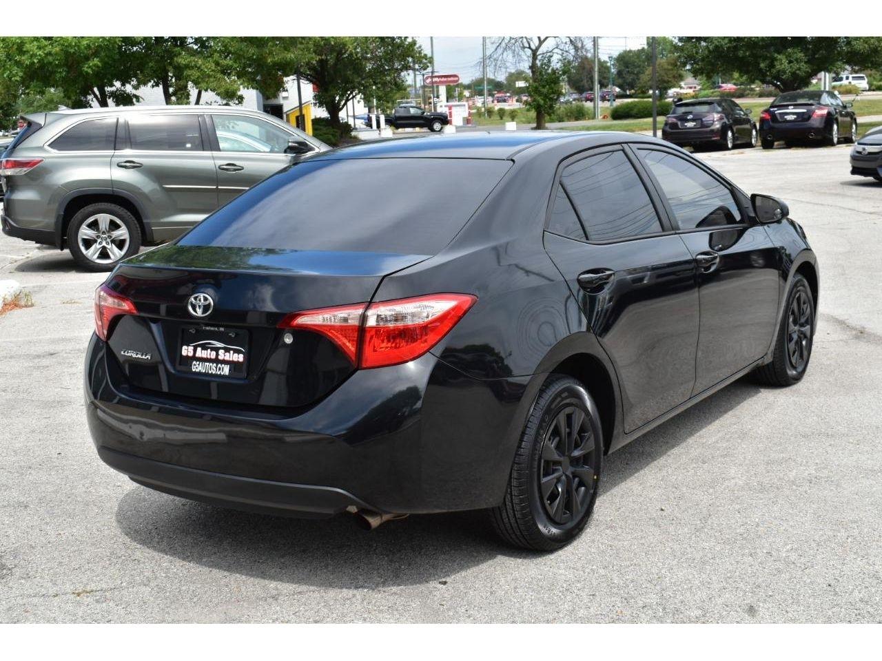 Toyota Corolla L CVT 2017