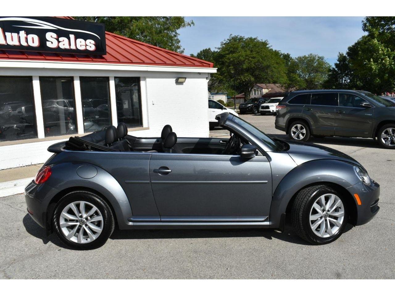Volkswagen Beetle TDI Convertible 6A 2013