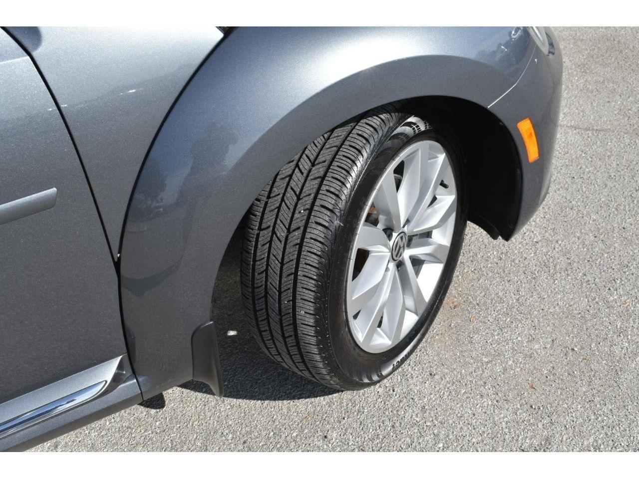 Volkswagen Beetle TDI Convertible 6A 2013