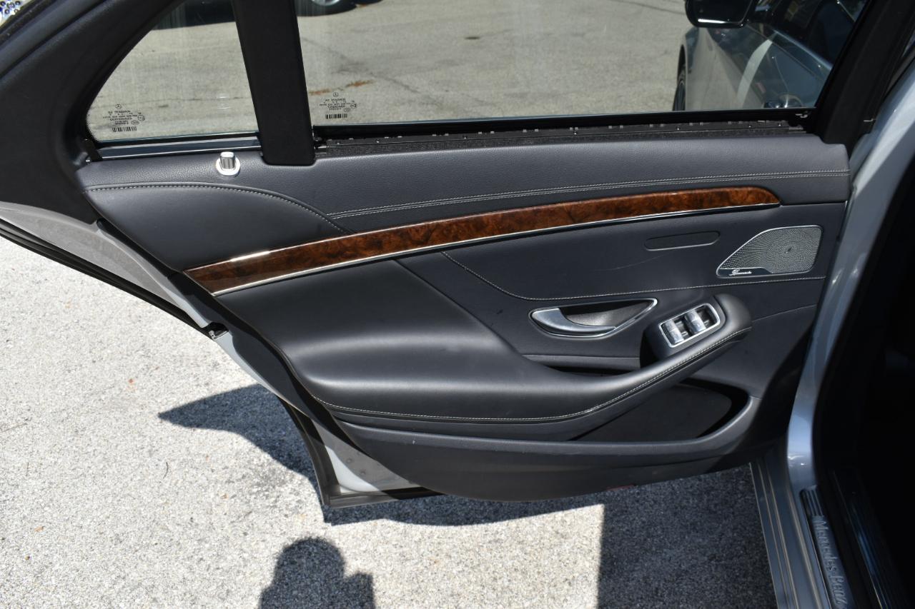 Mercedes-Benz S-Class S550 4MATIC 2015