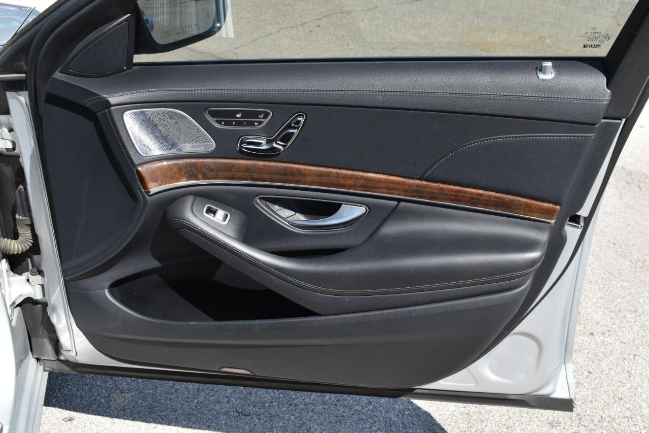 Mercedes-Benz S-Class S550 4MATIC 2015