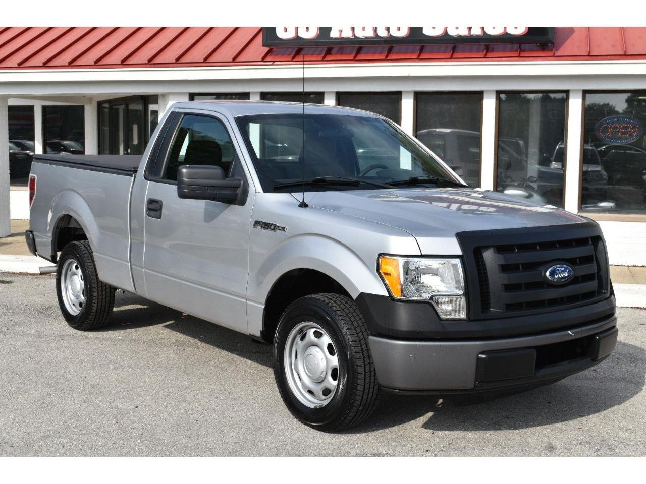 Ford F-150 XL 6.5-ft. Bed 2WD 2010