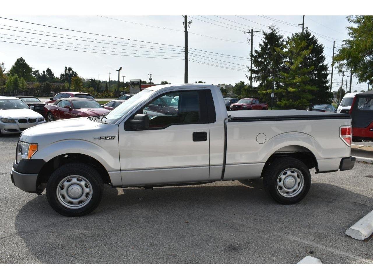 Ford F-150 XL 6.5-ft. Bed 2WD 2010