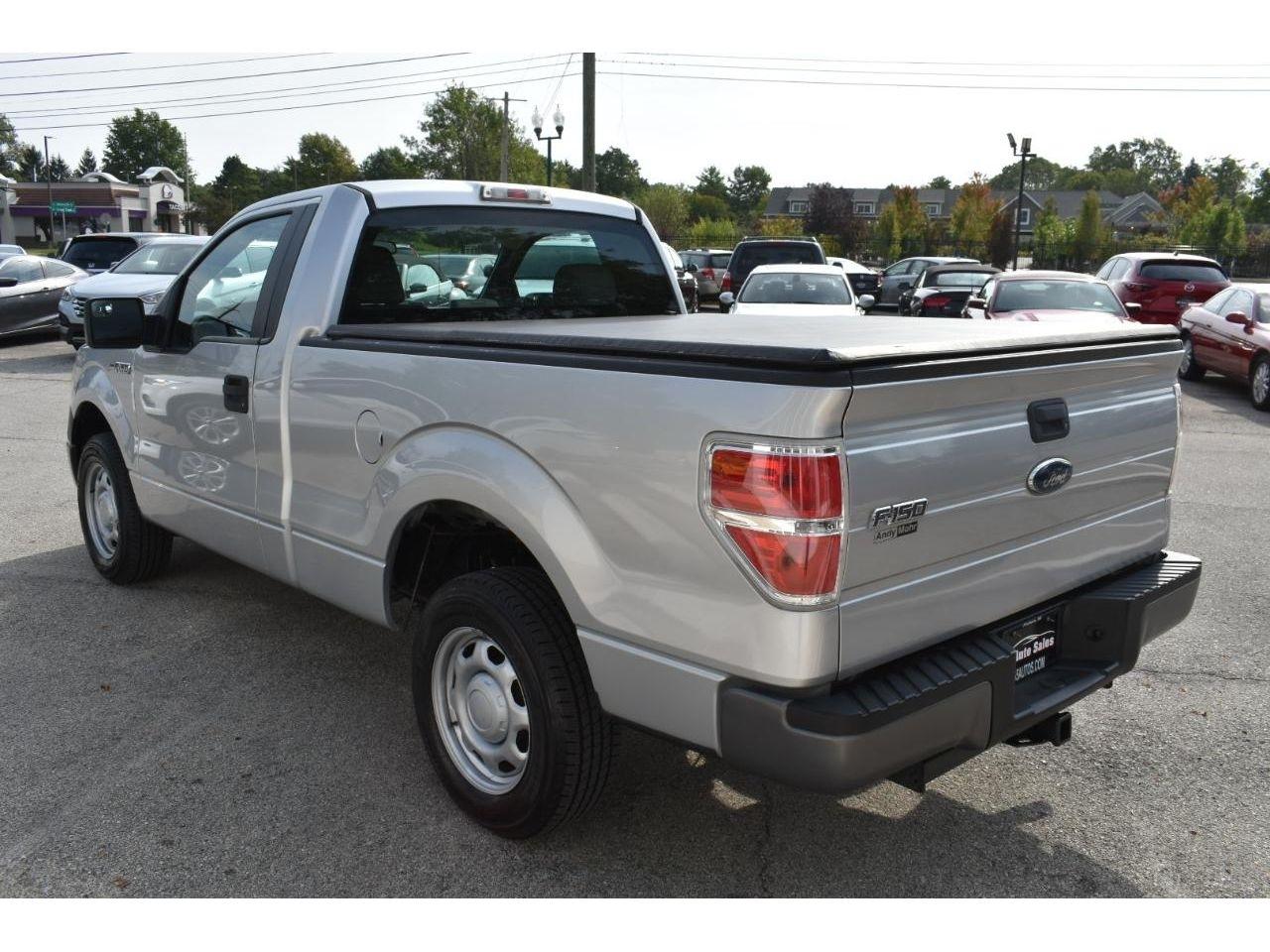 Ford F-150 XL 6.5-ft. Bed 2WD 2010