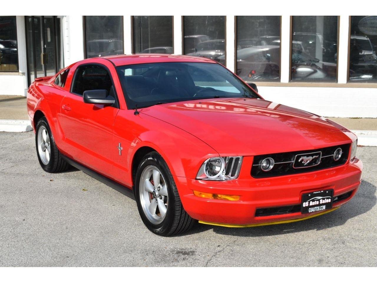 Ford Mustang V6 Deluxe Coupe 2007