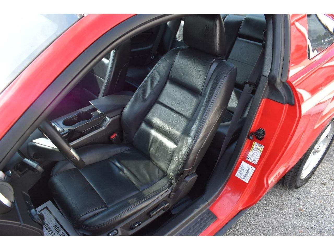 Ford Mustang V6 Deluxe Coupe 2007