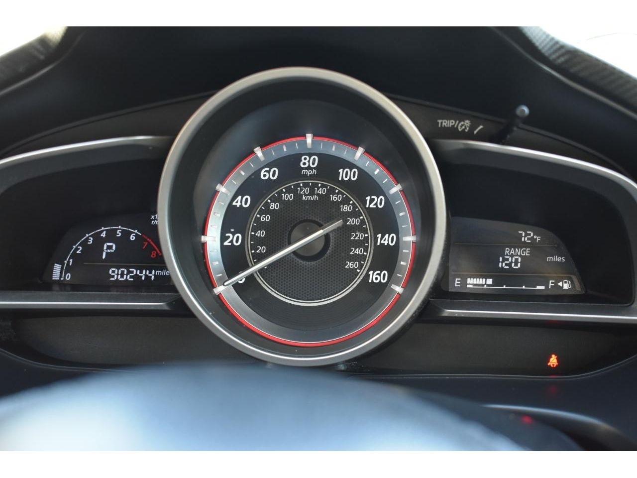 Mazda MAZDA3 I Grand Touring AT 4-Door 2015