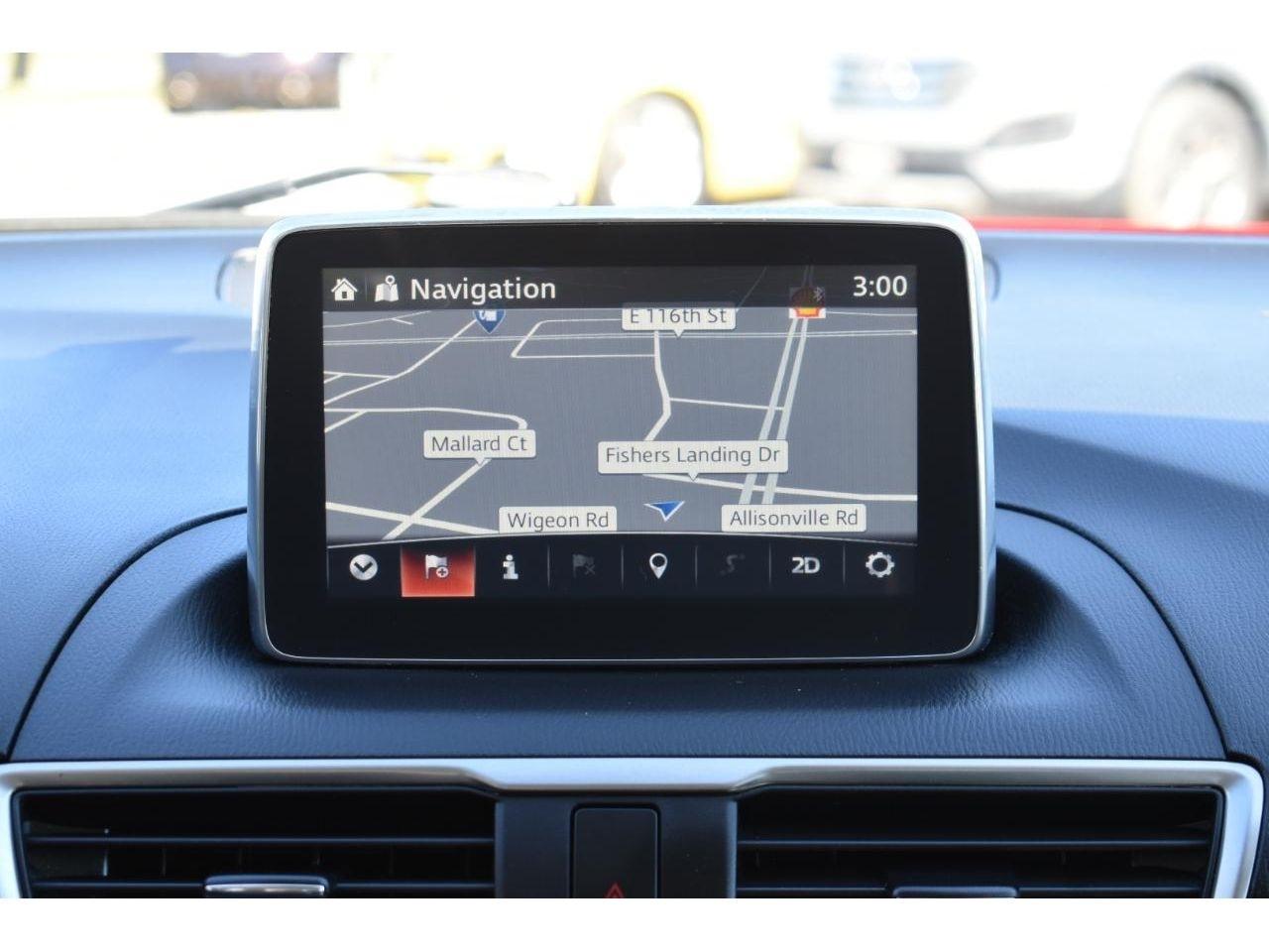 Mazda MAZDA3 I Grand Touring AT 4-Door 2015