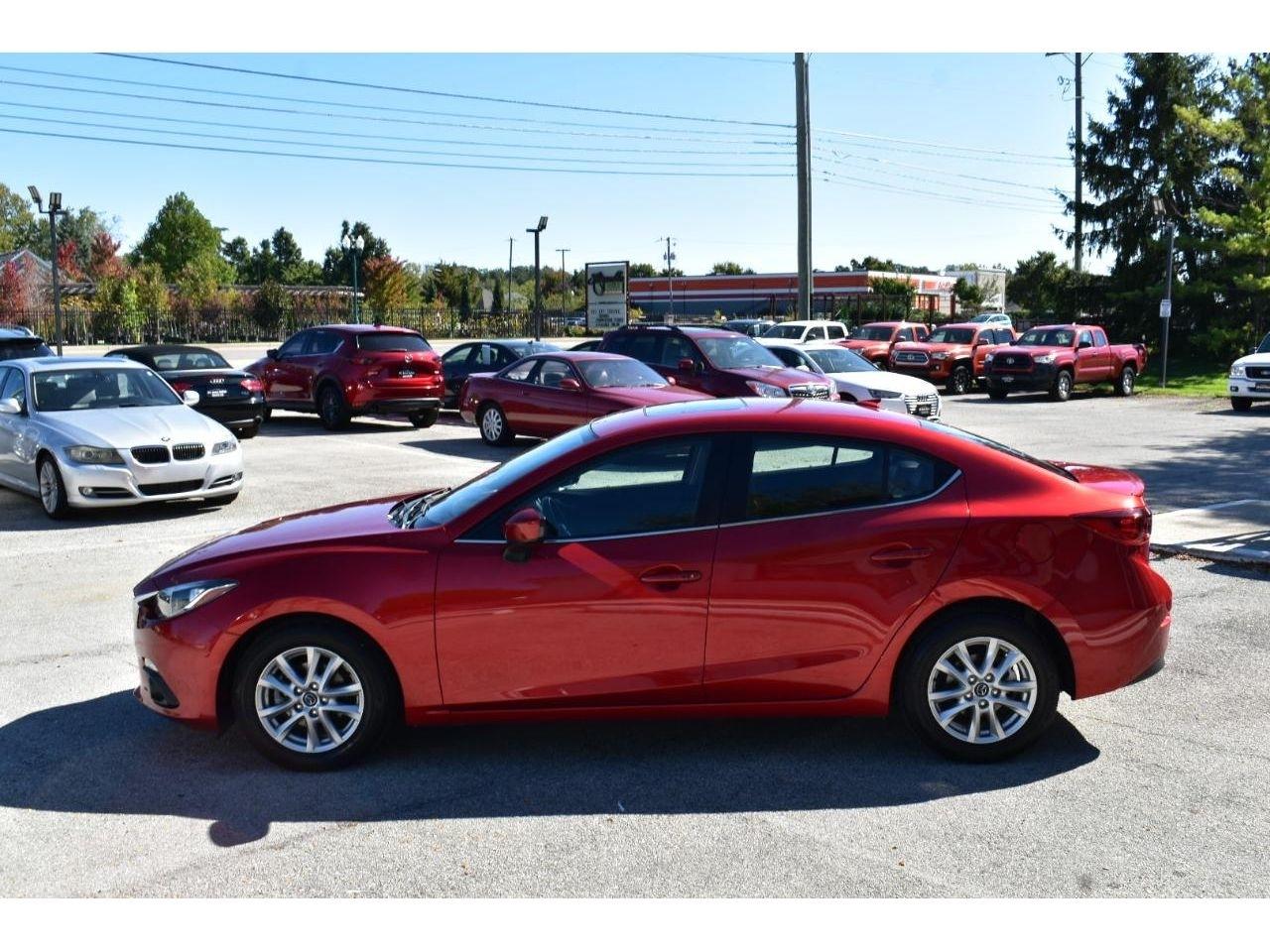 Mazda MAZDA3 I Grand Touring AT 4-Door 2015