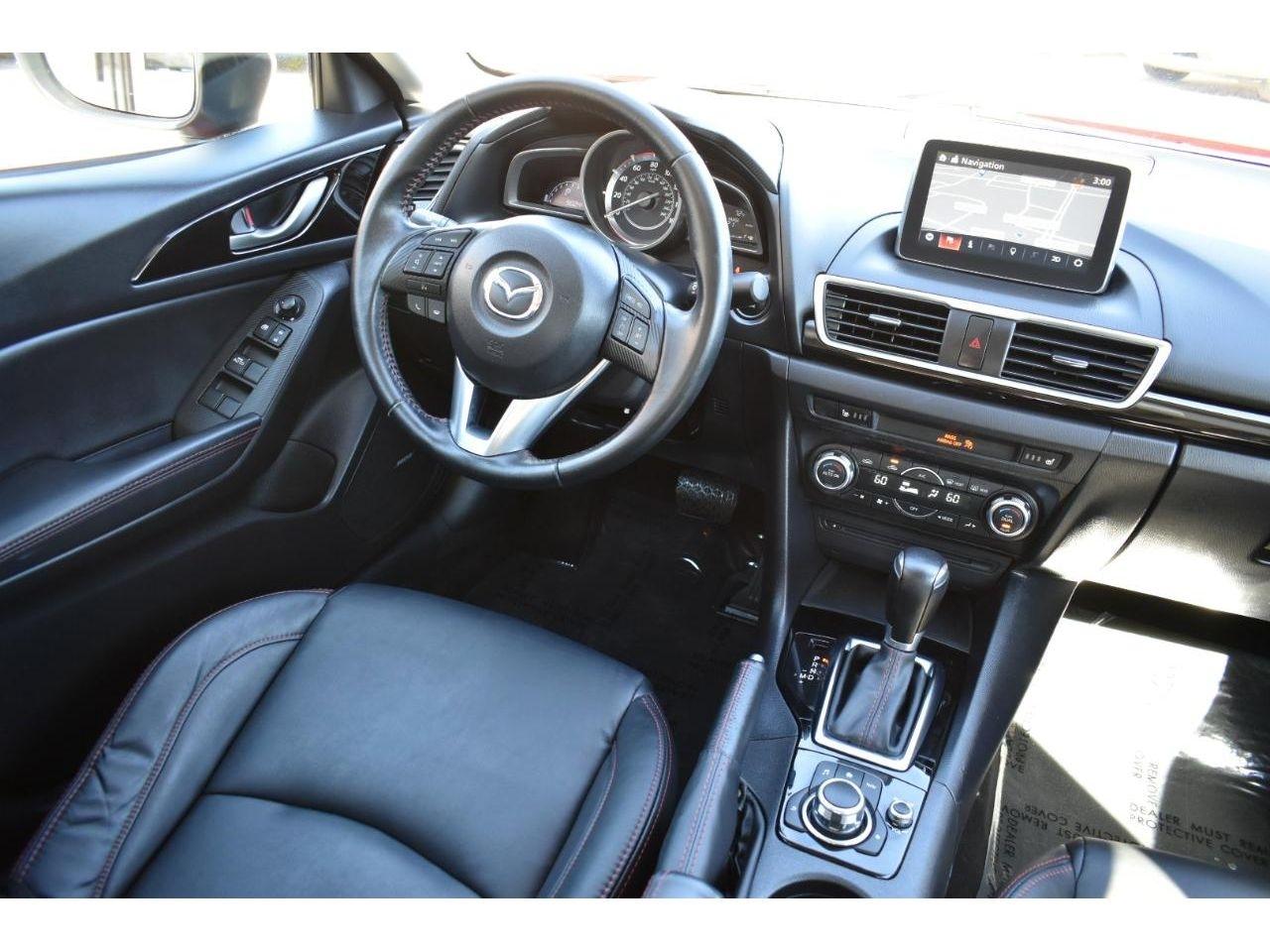Mazda MAZDA3 I Grand Touring AT 4-Door 2015
