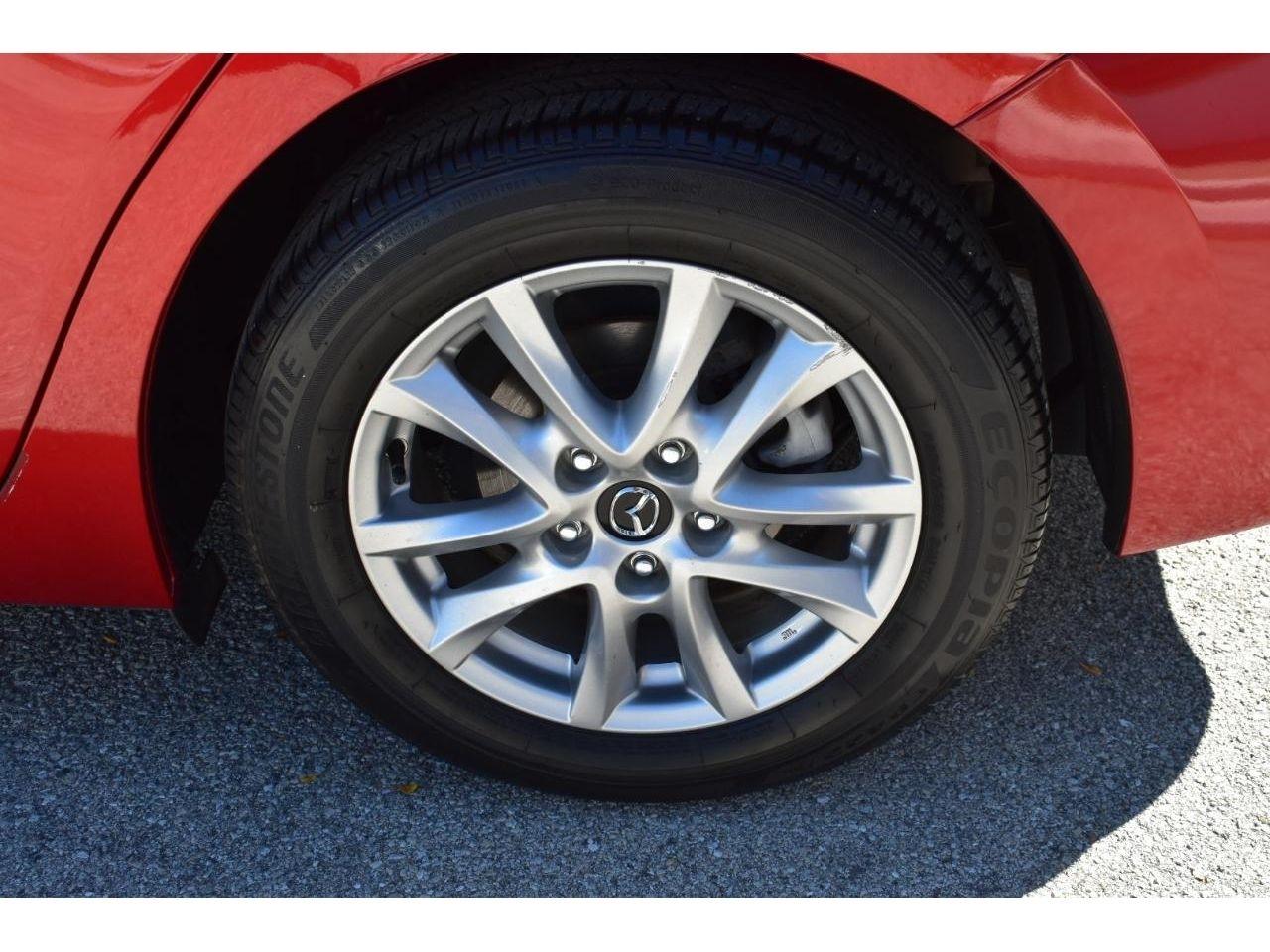 Mazda MAZDA3 I Grand Touring AT 4-Door 2015
